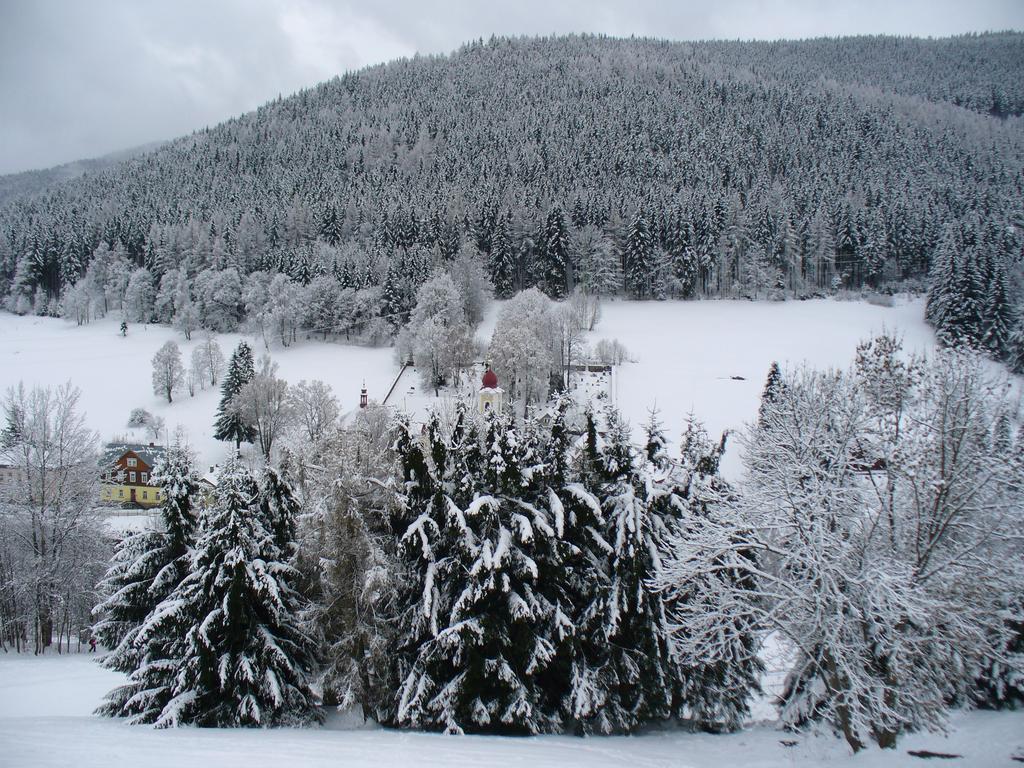 Bouda Na Ceste Pec pod Snezkou Exterior photo